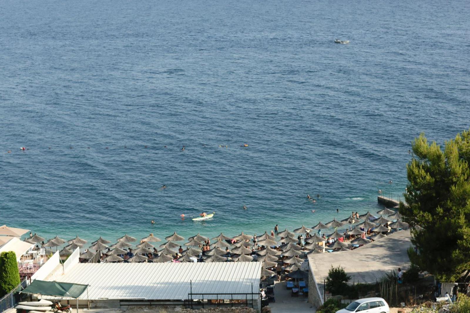 Matias Apartments Sarande Exterior photo