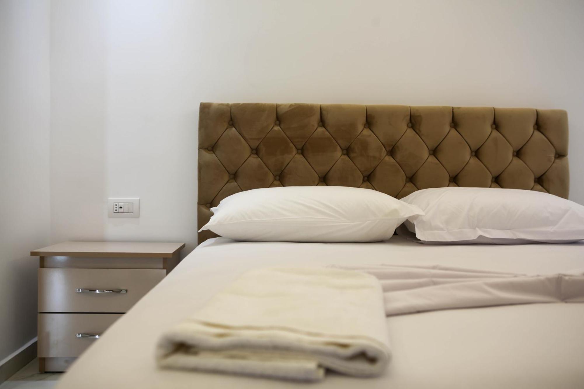 Matias Apartments Sarande Exterior photo
